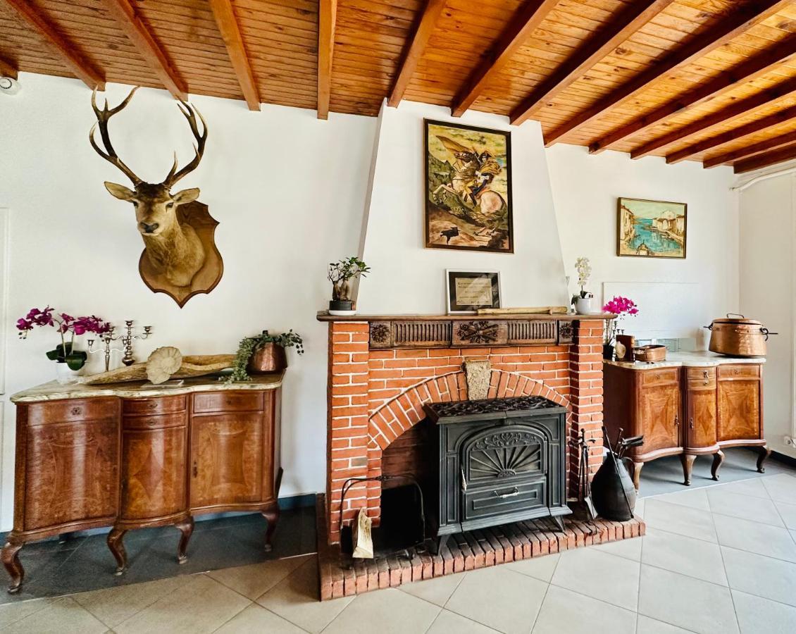 Hl Hotel De La Loire Goudet Екстериор снимка