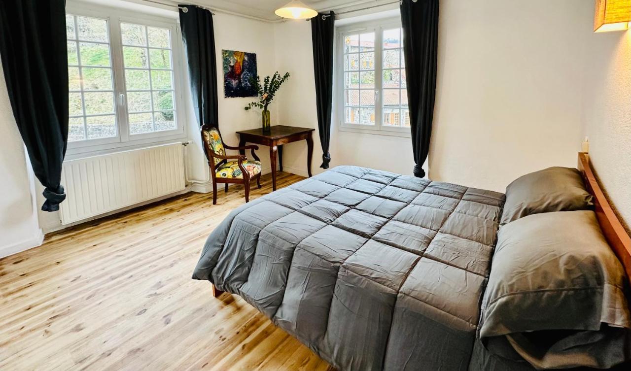 Hl Hotel De La Loire Goudet Екстериор снимка